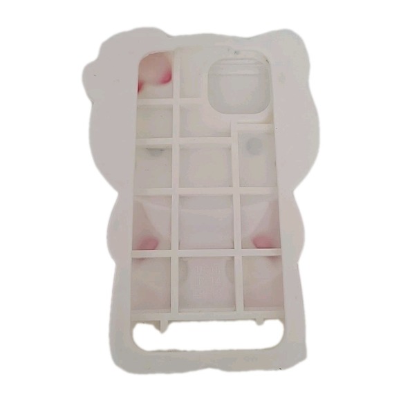 Hello Kitty Phone Case - Picture 2 of 4